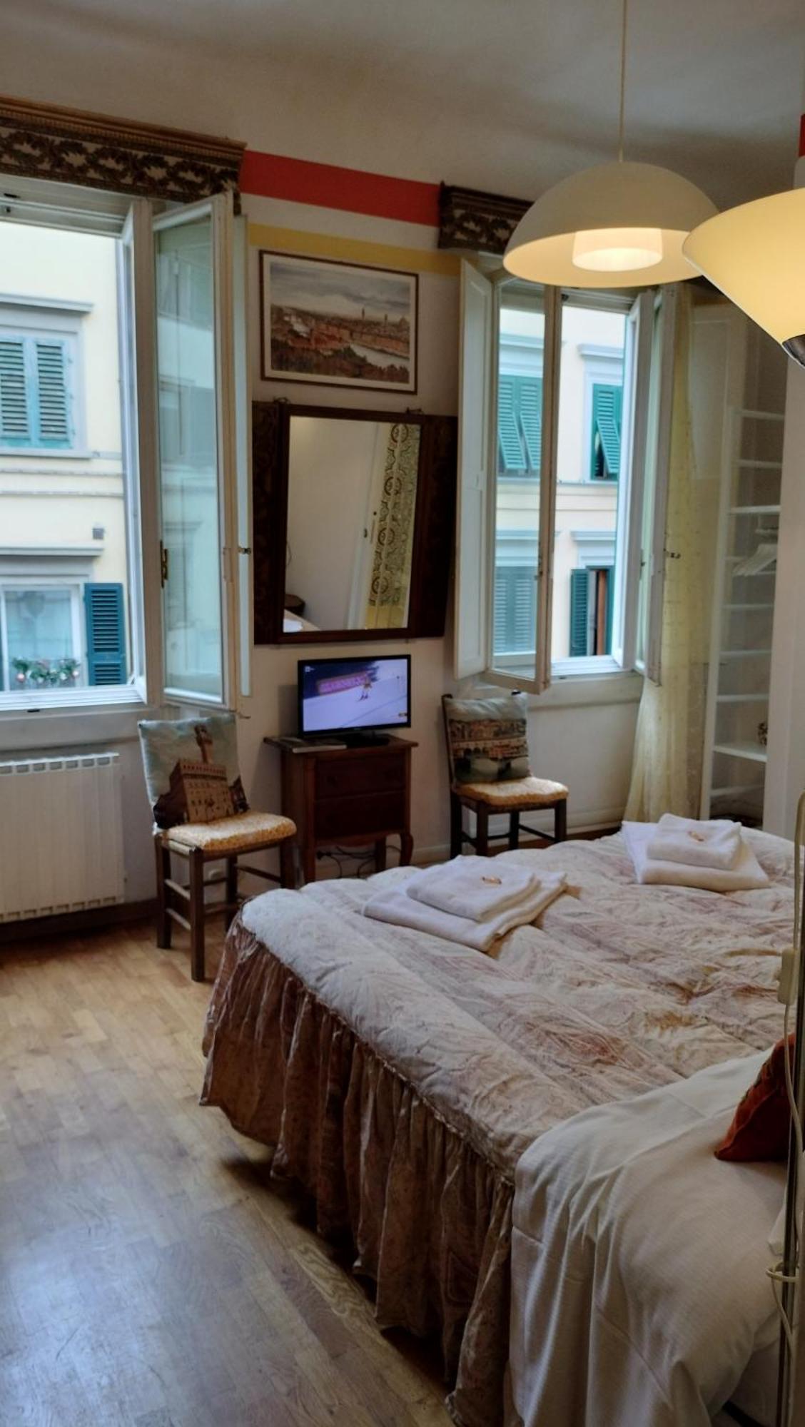 Acomodação com café da manhã  Tre Gigli A Firenze, 5 Minutes From Station, Via Palazzuolo 55 Florença